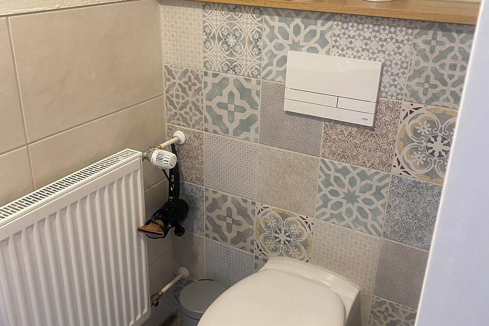 Ganze Wohnung, Doppelzimmer mit Gemeinschaftsküche in der Hofpause in Cossebaude, Dresden