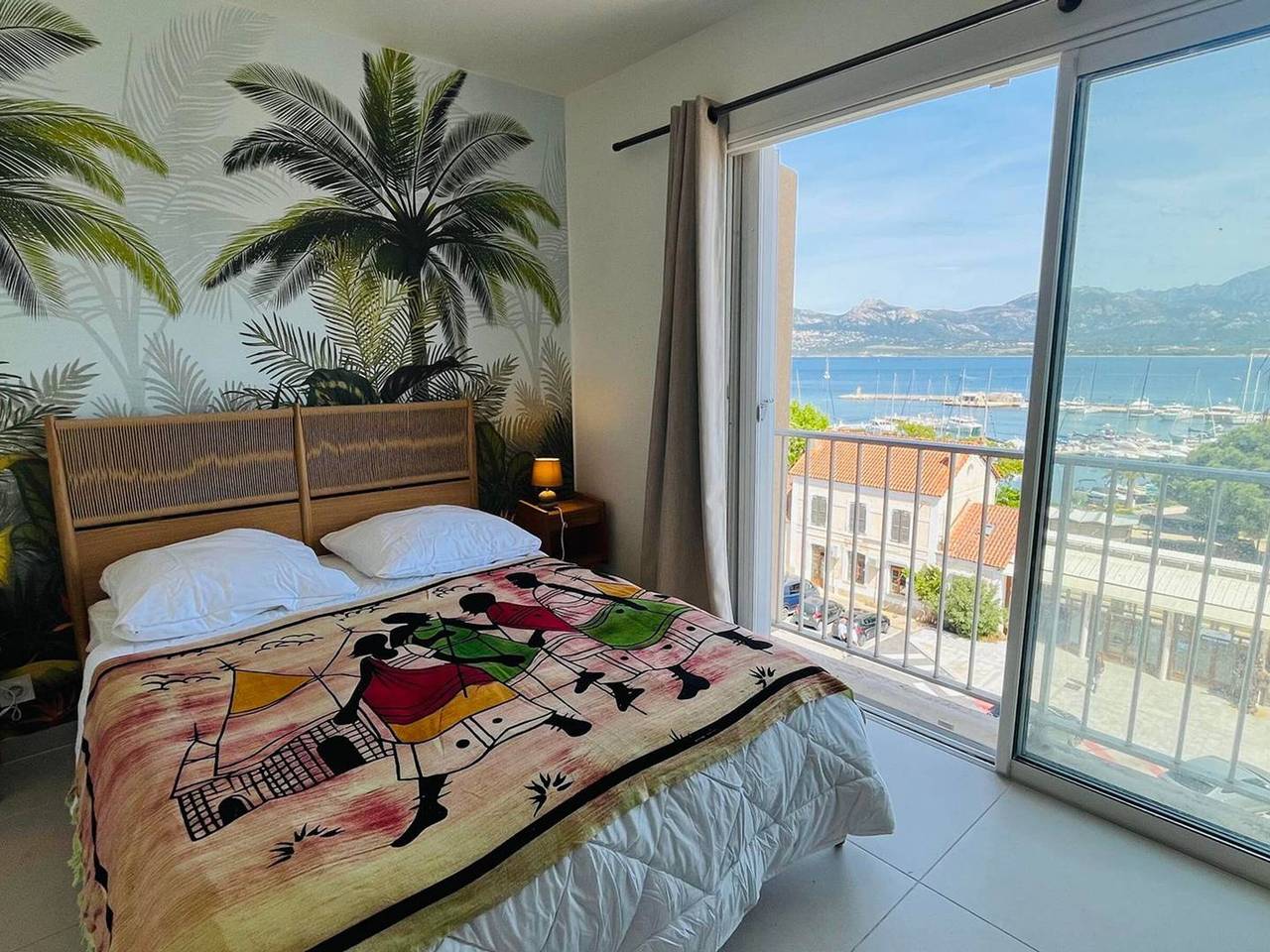 Appartement entier, Appartement à Calvi - 2 pièces, climatisation, parking, proche plage in Calvi, Région de Calvi