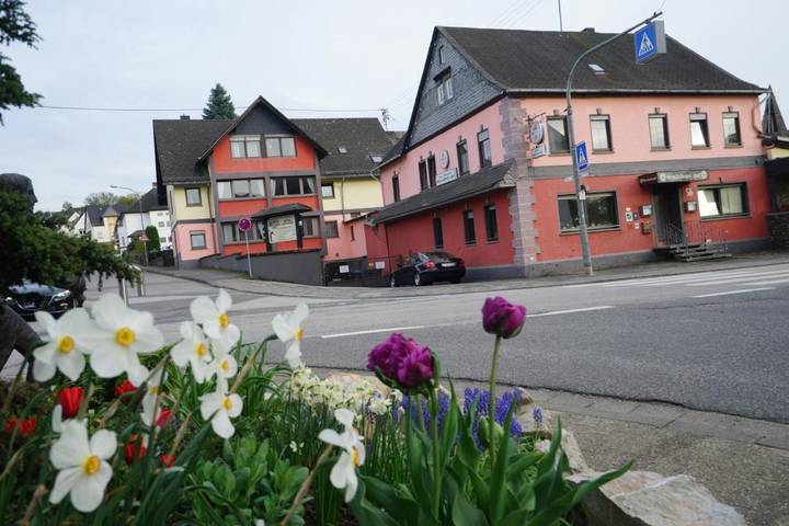 Hotel für 4 Personen, mit Terrasse und Garten sowie Sauna