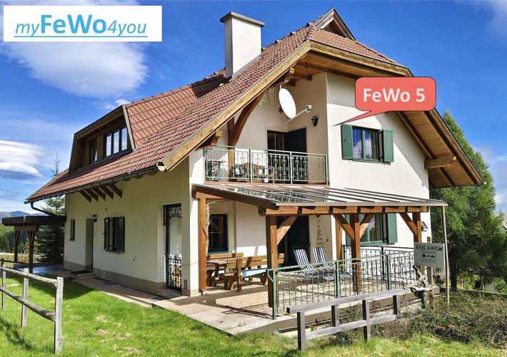 Ferienwohnung für 4 Personen, mit Balkon und Ausblick, kinderfreundlich in Albeck