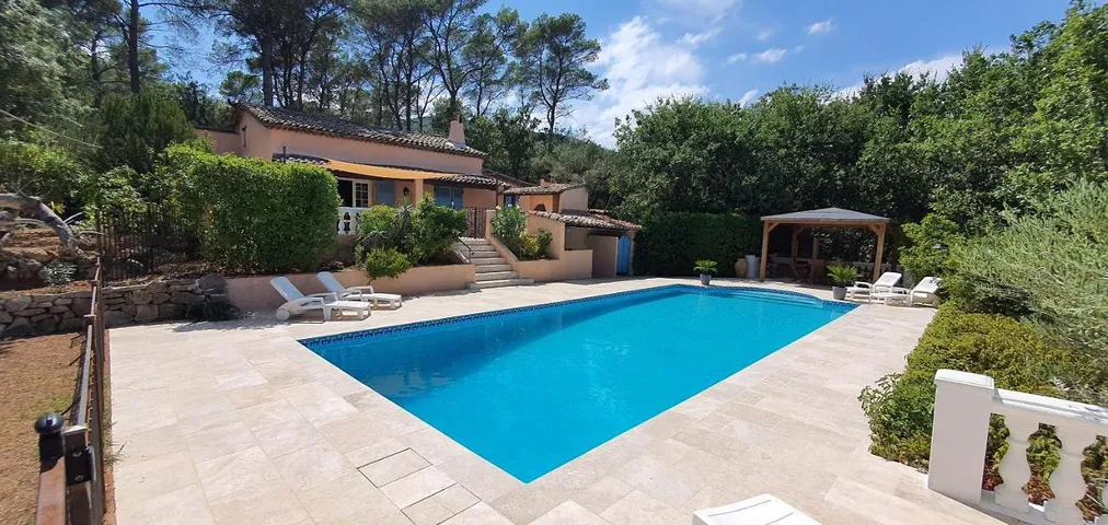 Chalet para 7 personas, con vistas además de jardín y piscina, Familias con niños - 1