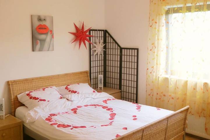 Ferienwohnung für 4 Personen, mit Balkon und Garten - 1