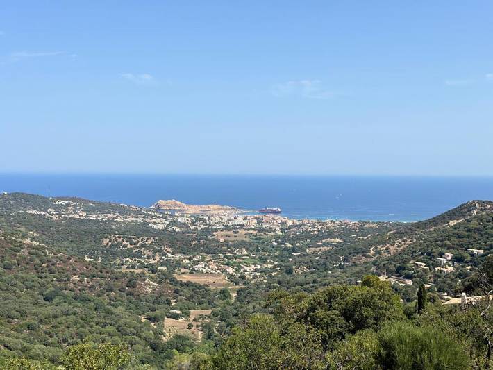 Maison d’hôte pour 2 personnes, avec piscine ainsi que balcon et vue à Santa-Reparata-di-Balagna