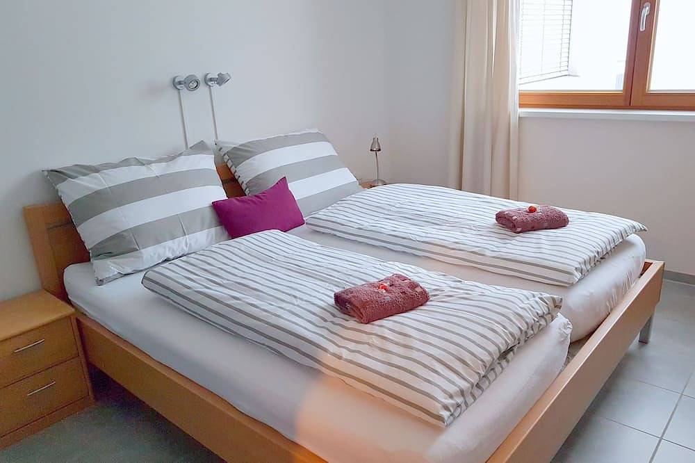 Geheel appartement, Vakantieappartement met tuingedeelte in Rätikon mountain range, Bürserberg