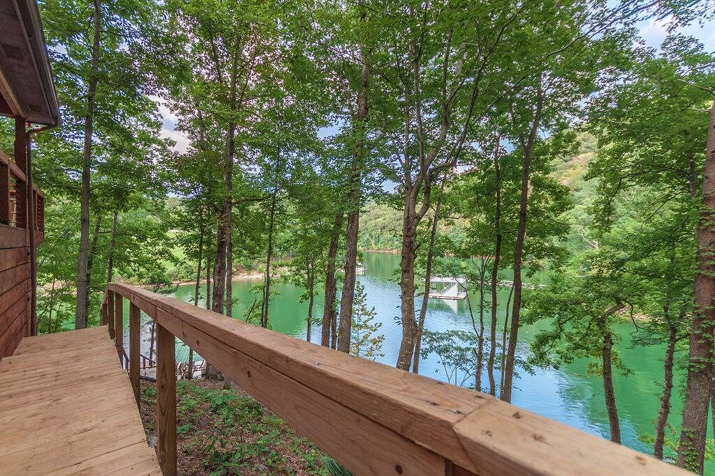 Private Lakefront Cabin innerhalb von 4 Meilen von der I-75 und in unmittelbarer Nähe zu Atv-Trails in Norris Lake