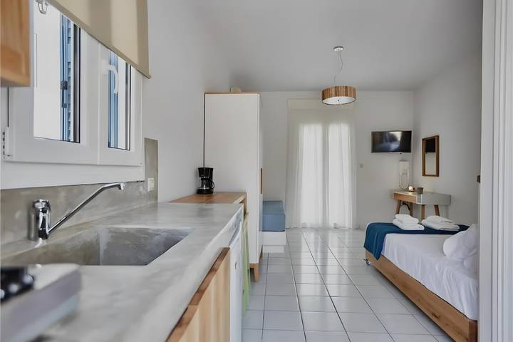 Monolocale intero, Monolocale 'Irene 1 Deluxe Double 1' con vista mare, Wi-Fi e aria condizionata in Andros