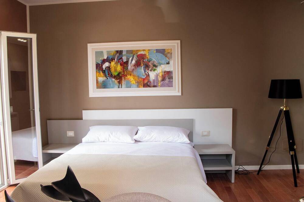 Malva B&B Reggio Calabria - Room 3 in Regio de Calabria, Costa Tirrénica Calabria