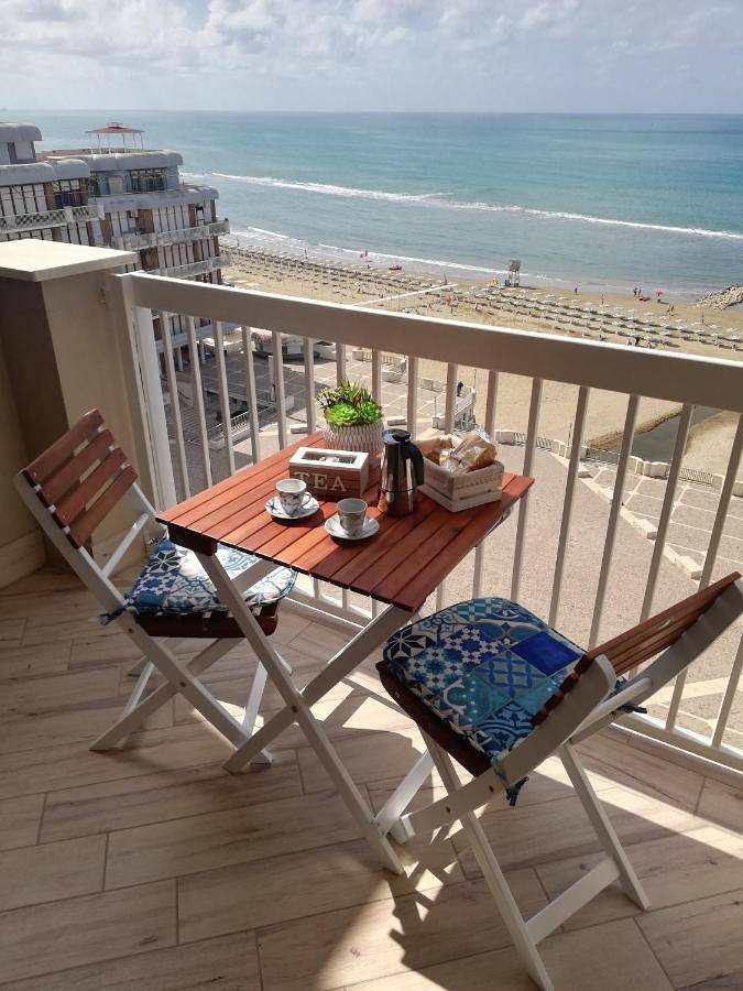 Ganze Wohnung, La Terrazza Sul Tirreno in Nettuno, Rom Provinz