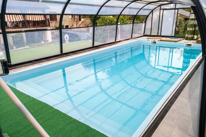 Maison de vacances pour 4 personnes, avec Terrasse ainsi que Jardin et Piscine