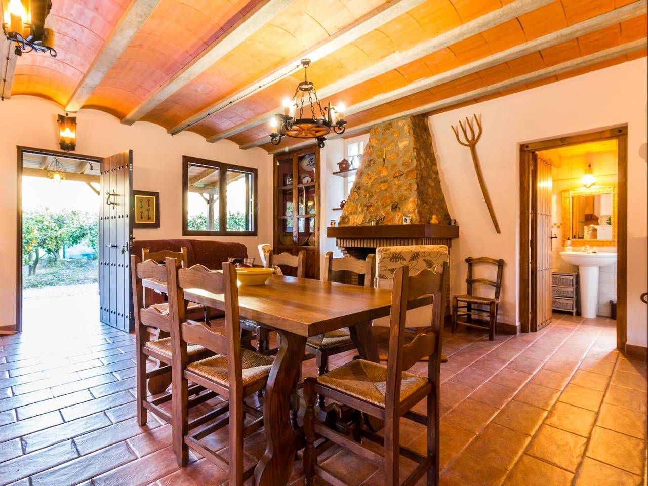 Cortijo con encanto entre naranjos in Cónchar, Provincia de Granada