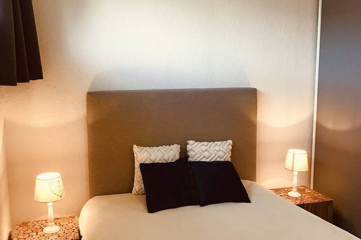 Apartamento entero, Apartamento en 2 niveles para 8 personas, 3 dormitorios, 2 baños. in Saint-Lary-Soulan, Parque nacional de los Pirineos