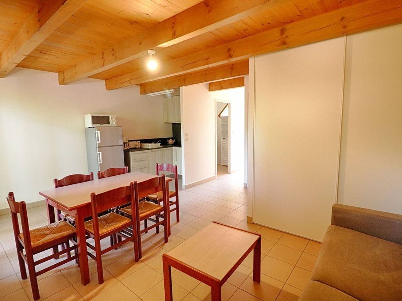 Apartamento entero, Apartamento con Jardín, 3 Piezas para 6 Personas, Cerca de la Playa - Calcatoggio in Tiuccia, Calcatoggio