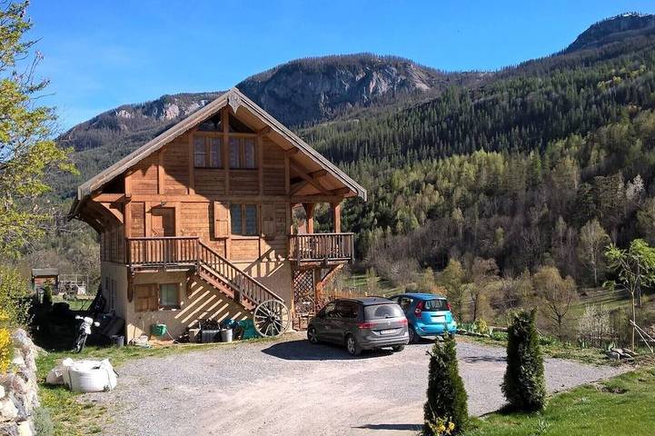 Casa rural para 12 personas, con jardín y balcón - 1