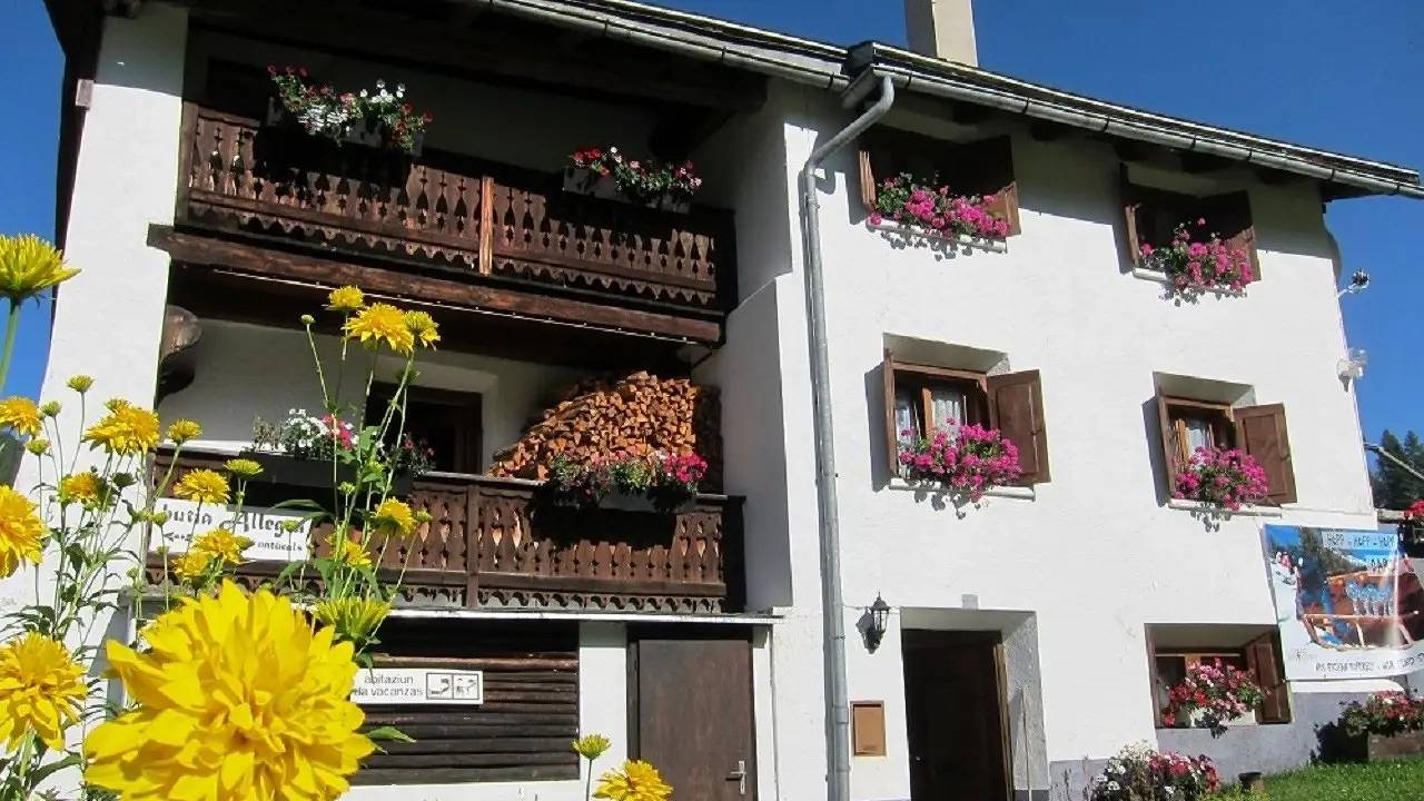 Ganze Ferienwohnung, Ferienwohnung für 3 Personen (92 m²) in Fuldera in Fuldera, Val Müstair