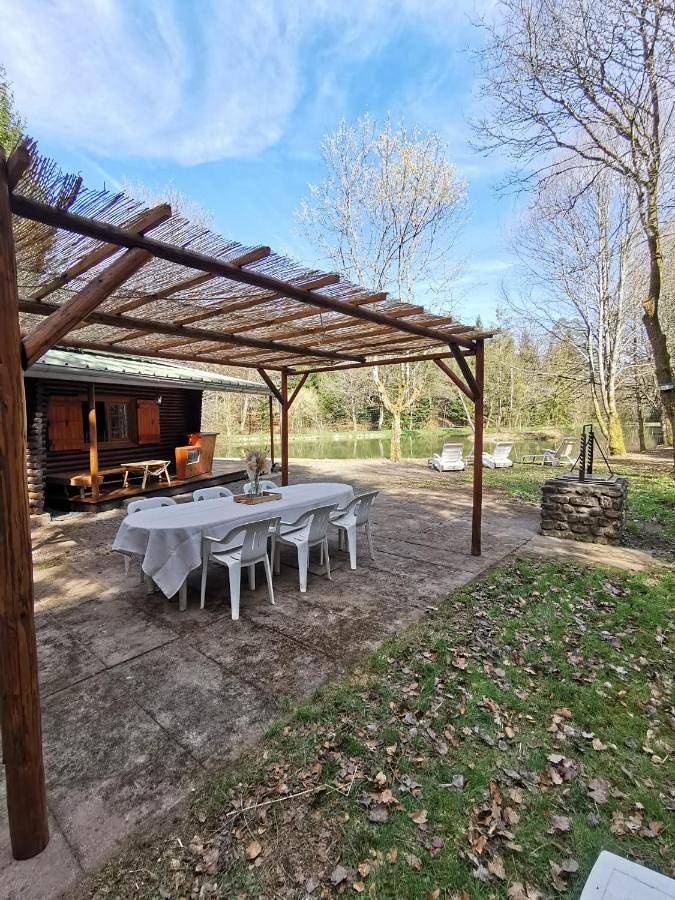 Chalet pour 6 personnes, avec vue sur le lac ainsi que vue et jardin dans Meurthe-et-Moselle - 3