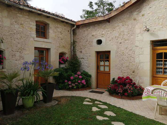 Gîte pour 4 personnes, avec jardin et terrasse