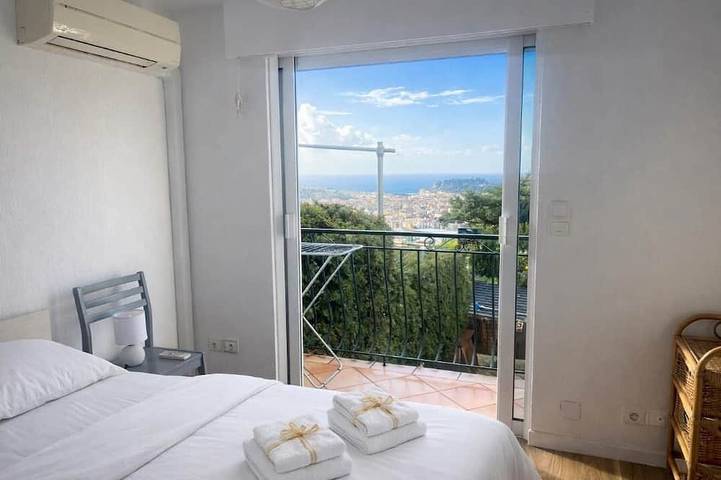 Villa für 9 Personen, mit Whirlpool und Balkon, mit Haustier in Nizza - 2