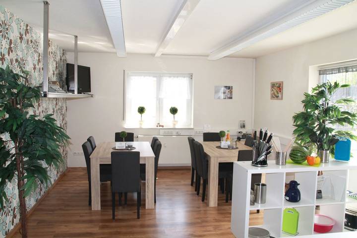 Ferienwohnung für 15 Personen, mit Terrasse und Garten in Wetzlar - 3