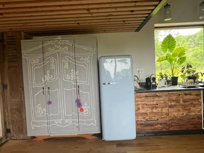Gîte pour 8 personnes, avec piscine ainsi que vue et jardin à Bully - 3