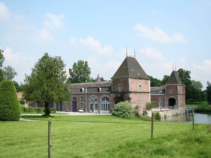 Location de vacances pour 8 personnes, avec Terrasse et Jardin à Havelange