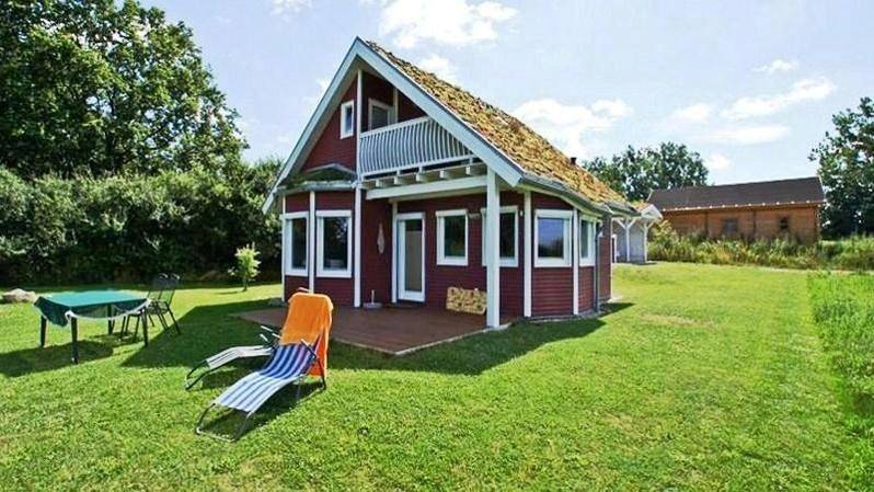 Ferienhaus für 5 Personen, mit Balkon und Terrasse sowie Garten in Groß Nemerow