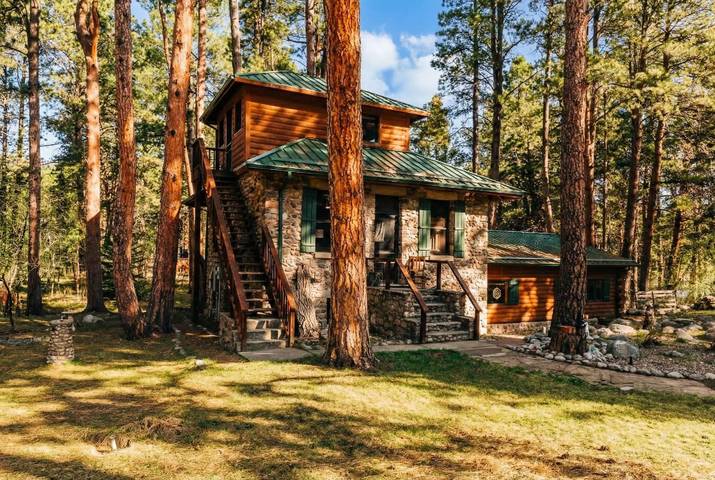 Holiday rental for 6 people, with balcony and garden, child-friendly in Wyoming