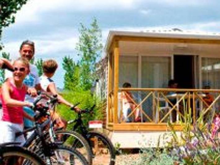 Camping pour 6 personnes, avec sauna et piscine à Vias - 2