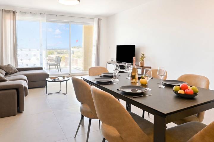 Entire apartment, Pool And Sea - Modern Apart Sannat Gozo in Sannat, Gozo