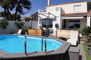 Location de vacances pour 6 personnes, avec jardin et jacuzzi à Roquefort-la-Bédoule