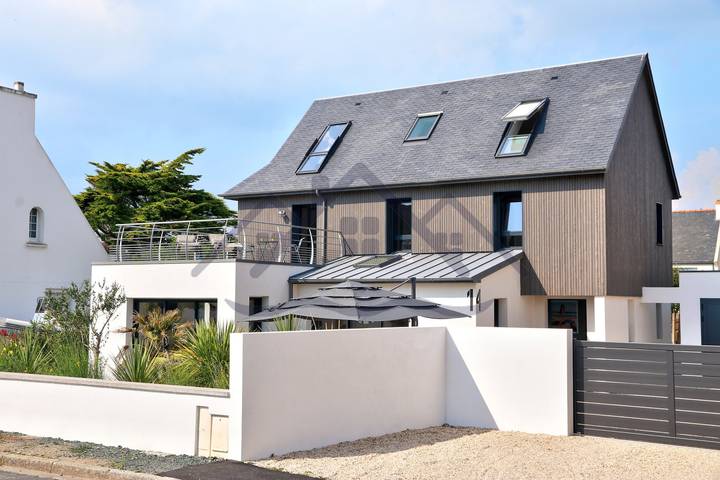 Gîte pour 12 personnes, avec terrasse et jardin