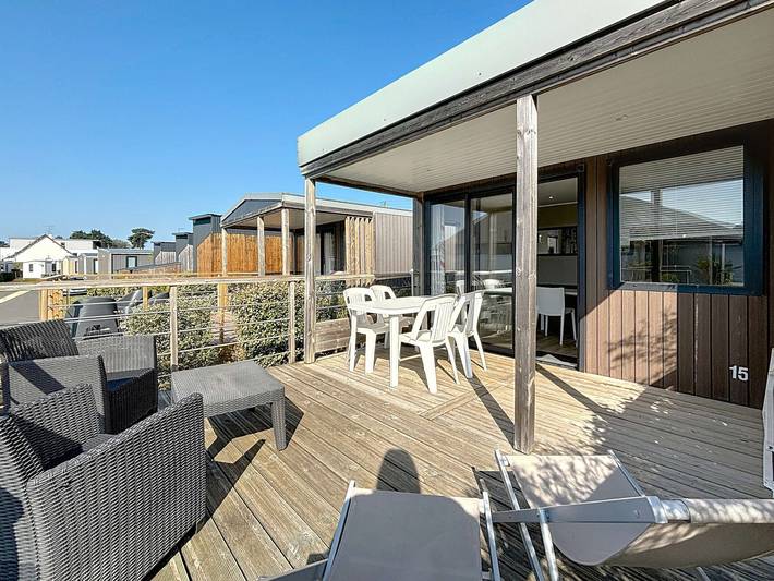 Camping pour 4 personnes, avec Terrasse et Piscine