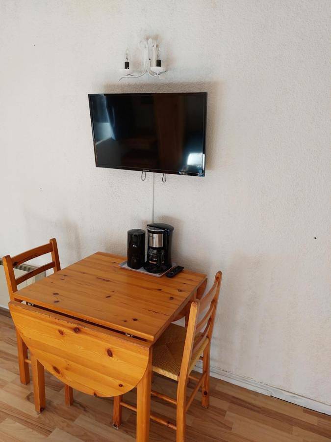 Gîte pour 2 personnes, avec terrasse à Bogève - 4
