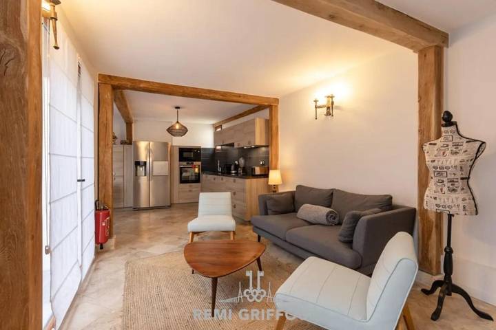 Location de vacances pour 5 personnes, avec terrasse et jardin, animaux acceptés dans Office De Tourisme De Honfleur - 4