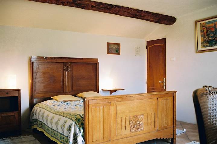Chambre d’hôte pour 3 personnes, avec jardin, animaux acceptés en Provence-Alpes-Côte d'Azur - 2
