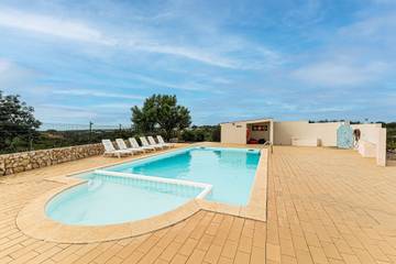 Casa De Vacaciones para 6 Personas en Porches, Distrito de Faro, Foto 1