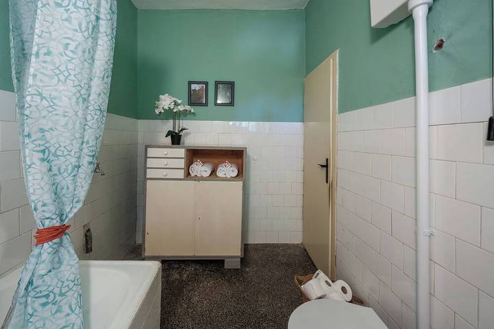 Enjoyable estate in charming Ilok  with Danube views, wine and experiences in Vukovar-Srijem
