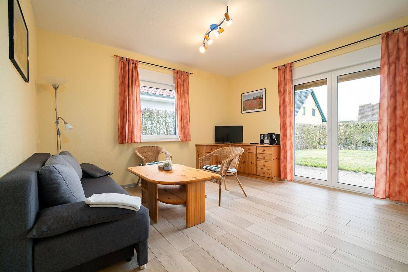 Ganze Wohnung, Ferienwohnung Haus Vietzen 2 mit Terrasse und Garten in Rechlin in Rechlin, Müritz
