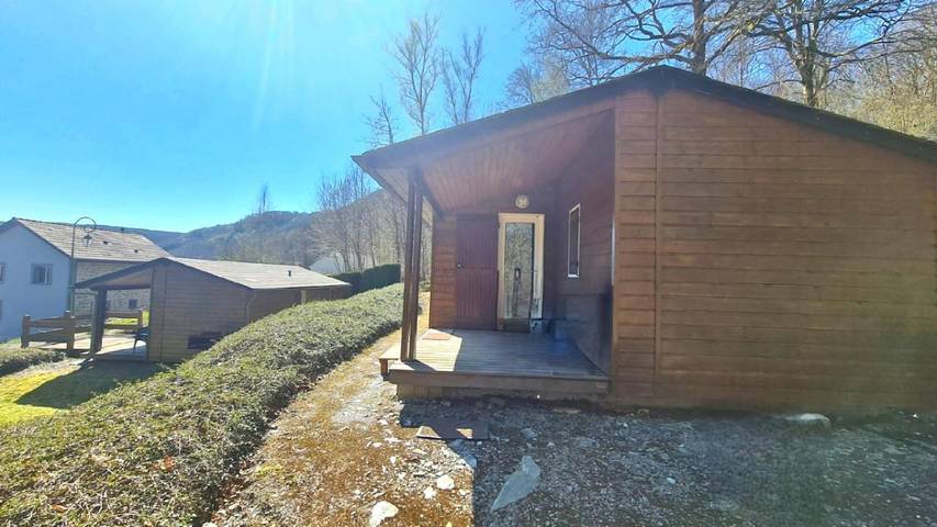 Gîte pour 4 personnes, avec terrasse et vue, animaux acceptés à Tournavaux - 2