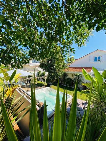Cottage pour 2 personnes, avec jacuzzi et jardin à Mérignac