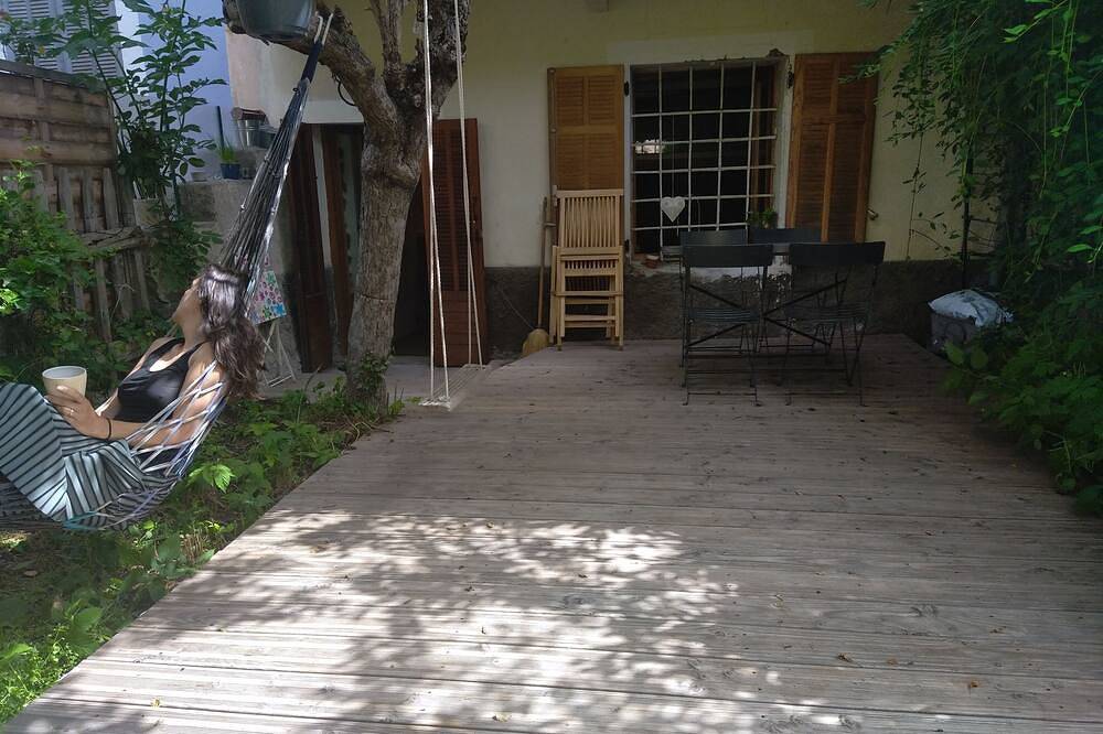 Apartamento entero, Cosy little apartment sleeping 4 + garden in Saint-Étienne-de-Tinée, Nizza Region