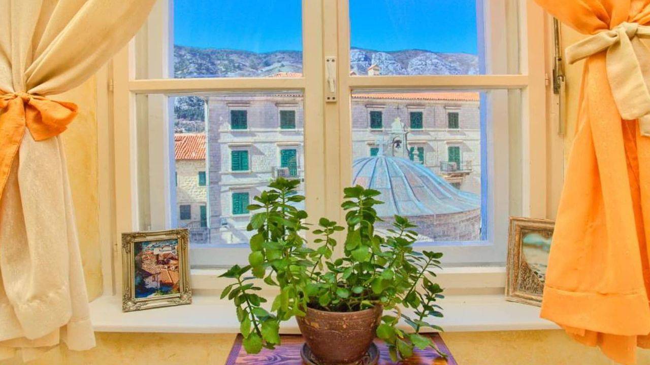 Ganze Ferienwohnung, Ferienwohnung für 6 Personen (80 m²) in Kotor in Kotor, Opština Kotor