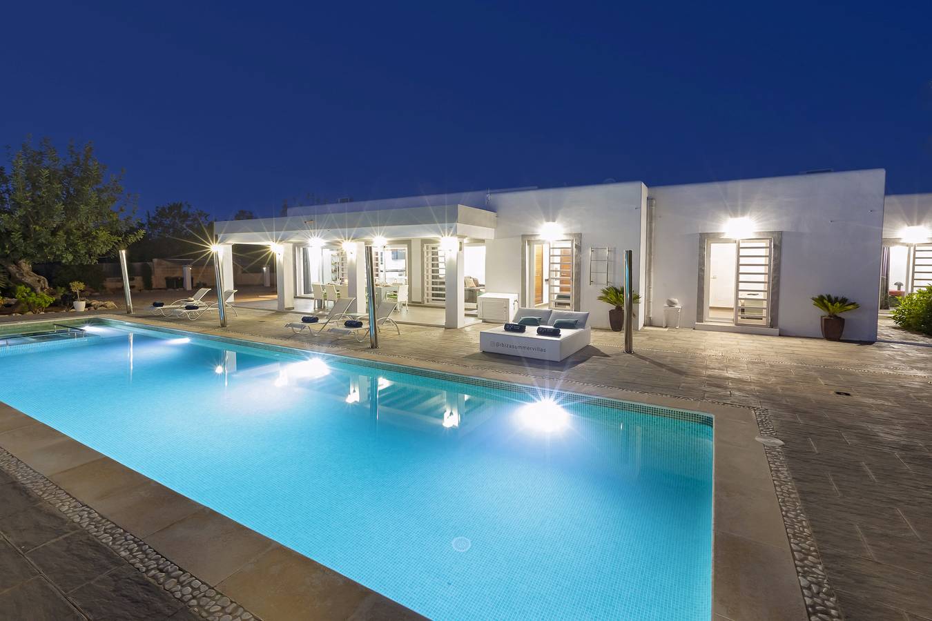 Villa pour 10 personnes avec jacuzzi in Sant Antoni de Portmany, Ibiza de l'Ouest