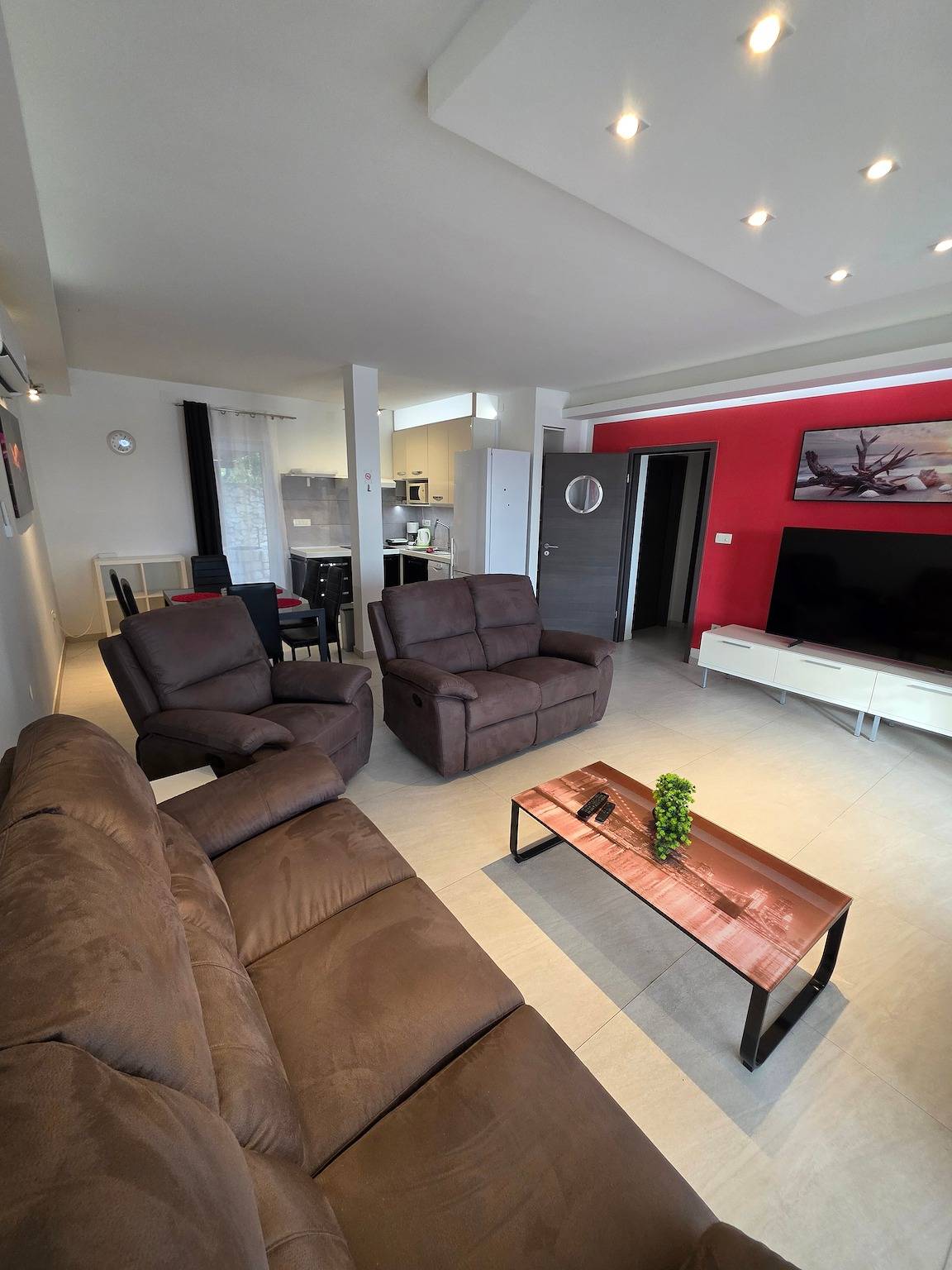 Villa Sunrise – Haus mit privatem Pool und Meerblick in Novi Vinodolski, Primorje-Gorski Kotar