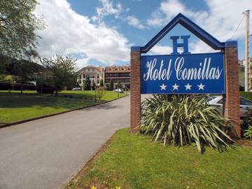 Hôtel pour 2 personnes, avec jardin et piscine à Comillas