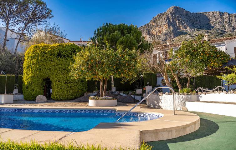 Retraite rustique avec piscine, grill et WiFi près de Benaoján in Montejaque, Serranía de Ronda