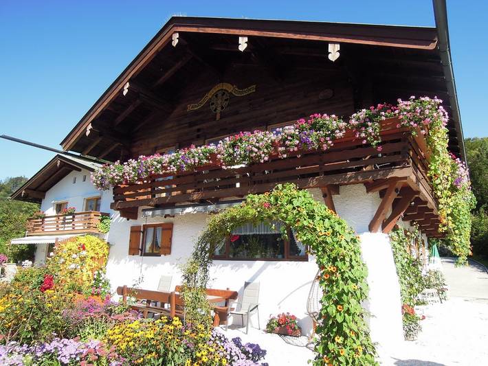 Ferienwohnung für 4 Personen, mit Balkon und Garten