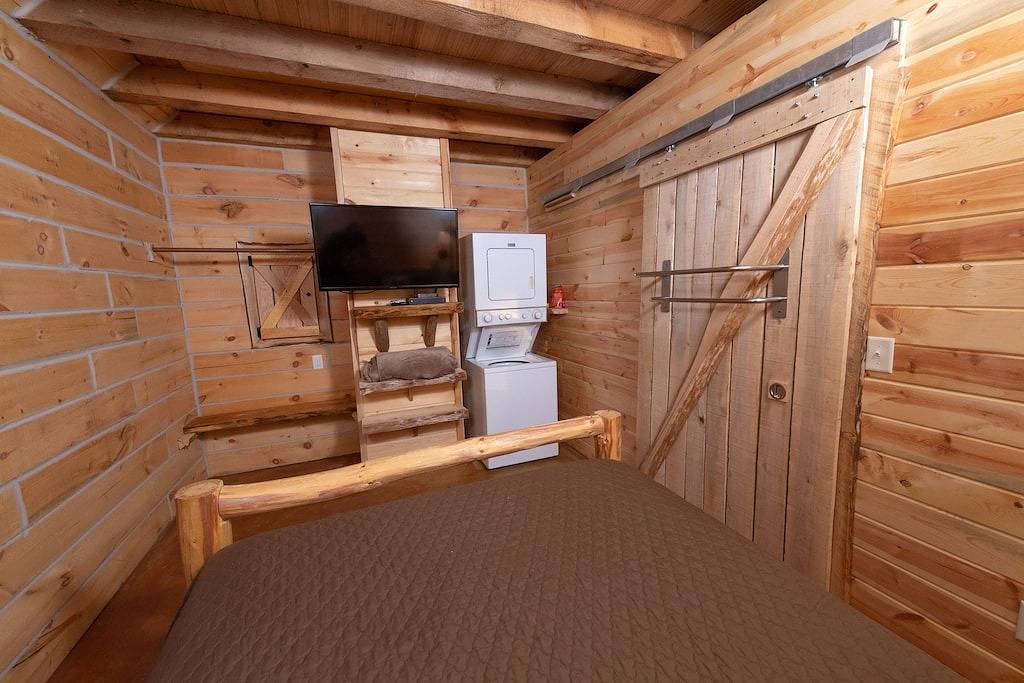 Bonnies Stadt Cabin-Madison Nur Log Cabin Vermietung in Madison, Dane County