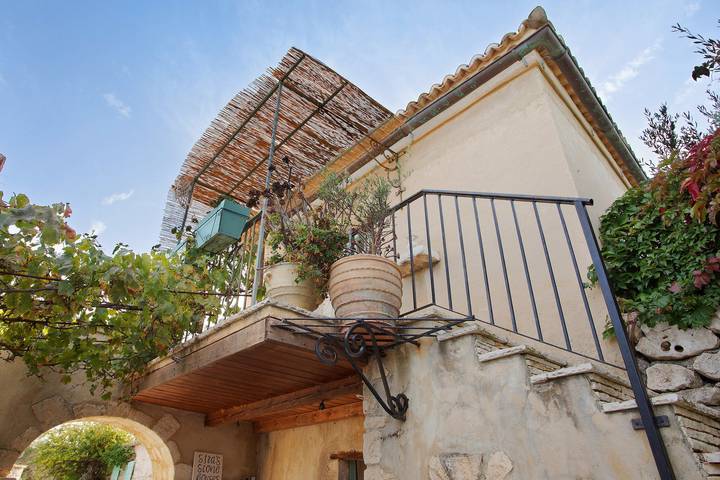 Greek Stone House 'Sira Stonehouse 3' with Sea View, Wi-Fi and Air Conditioning in Agios Nikolaos (Zakynthos), Zakynthos