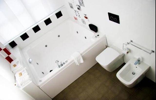 B&b per 3 persone, con giardino e sauna nonché panorama, con animali domestici in Zafferana Etnea