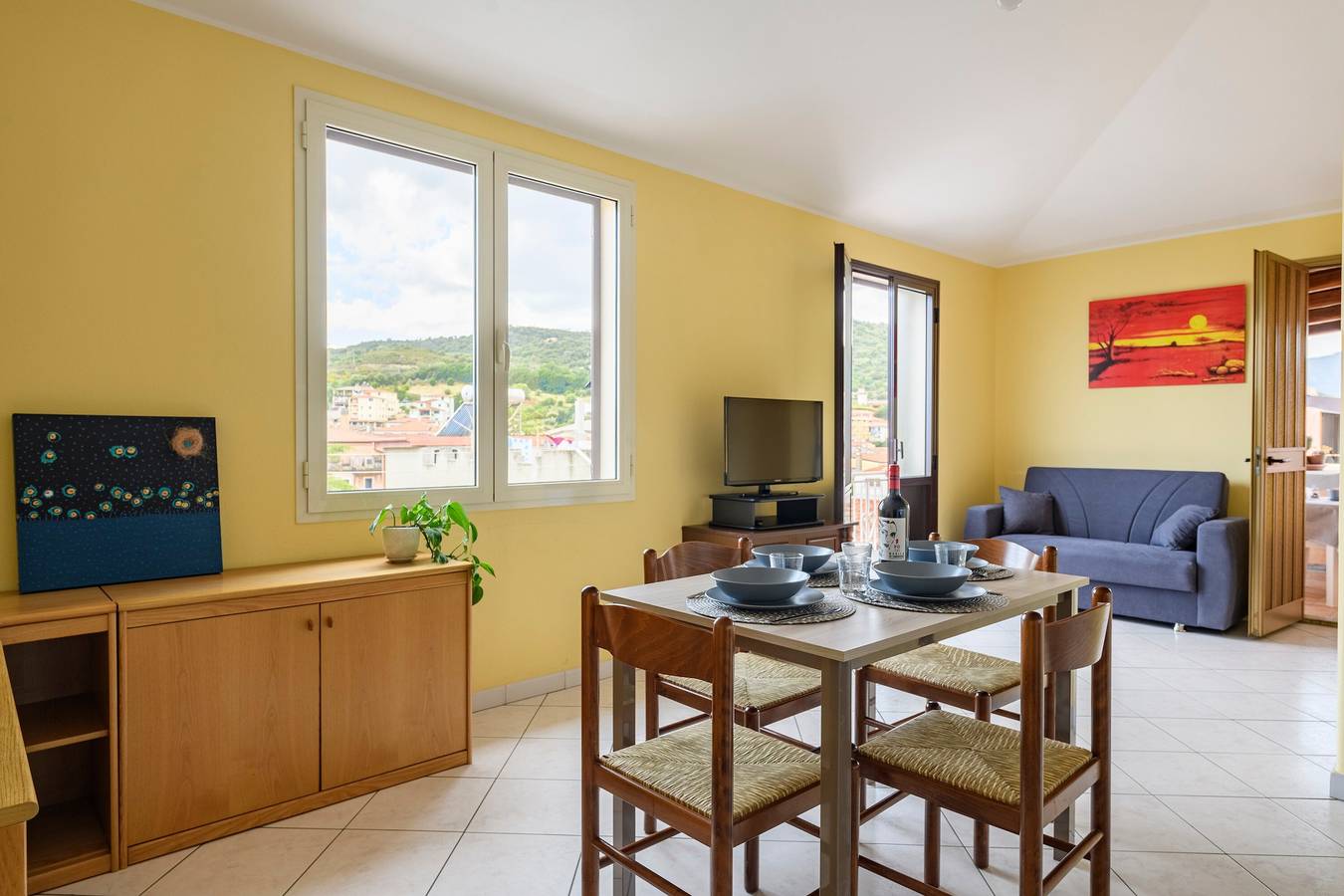 Apartamento entero, Apartamento "Elicriso" cerca del centro de la ciudad con terraza privada in Bari Sardo, Provincia de Ogliastra